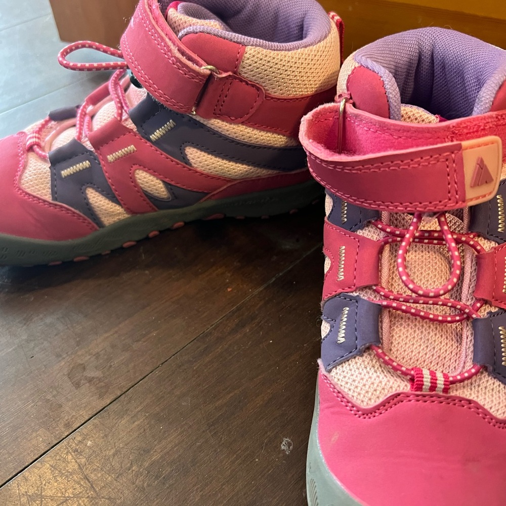 Kids Pink & Purple Hiking boots size 1.5/2